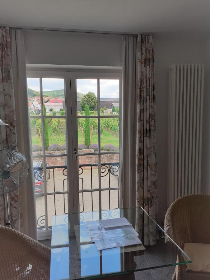 Das Landhotel Weingut Gernert ซังคท์มาร์ทิน ภายนอก รูปภาพ